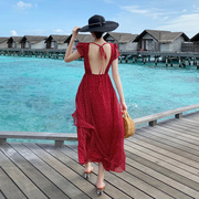 三亚海边度假连衣裙女夏性感，露背沙滩裙，雪纺吊带胸垫红色沙漠长裙