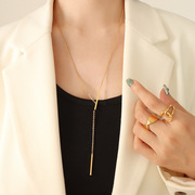 欧美朋克女款几何型字母设计中长条锁骨链不锈钢材质镀18金项链