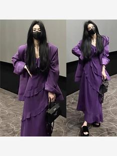 大码秋冬女胖mm高级紫色西装，外套+荷叶边吊带，连衣裙两件套装200斤