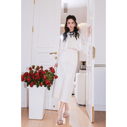 MasionWester春夏系列女白色重工蕾丝珍珠上衣通勤风西装裤