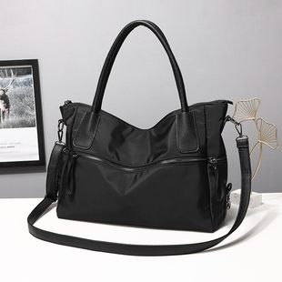 欧美时尚黑色大包简约单肩斜挎包大容量牛津布包女包休闲包旅行袋