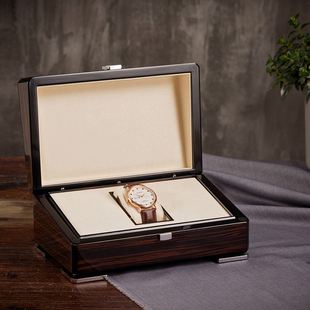 精美手表盒首饰包装盒手表展示盒收纳盒木质钢琴漆表盒盒