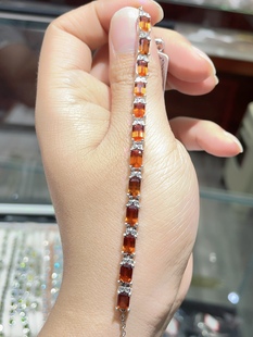 天然水晶彩宝石榴石方形s925纯银手链橙红芬达色简单大气