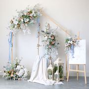 婚庆现场布置仿真插花绢花，蓝色拱门挂壁花排路引花堆迎宾花艺