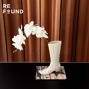 ReFound白色靴子高跟鞋花瓶 创意陶瓷插花器时髦家居装饰摆件礼物