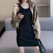 黑色打底包臀背心裙2023秋季韩版流行修身显瘦圆领针织吊带连衣裙