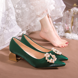秀禾服婚纱两穿结婚鞋子女2023春秋季绿色礼服中式高跟新娘鞋
