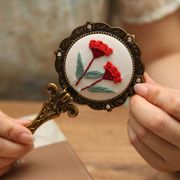 手持镜子折叠手工刺绣DIY化妆镜材料包创意布艺制作鲁绣立体花朵