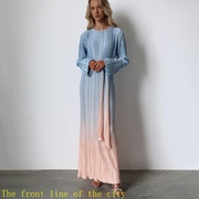 Lace up pleated long formal dress2024春秋时尚渐变裙子长袖系