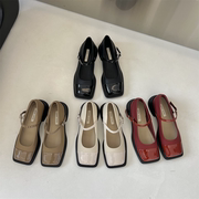 法式仙女风豆豆鞋复古漆皮，拼接方头一字带，中跟气质百搭玛丽珍单鞋