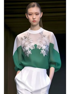 今年流行温柔系凡尔赛漂亮很仙，的上衣高端雪纺超仙秋绿色刺绣衬衫