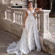 欧美婚纱2023v领性感，显瘦鱼尾蕾丝白色，新娘拖尾重工森系