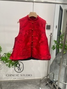 新中式高级感本命年红色马甲外套女国风刺绣盘扣唐装背心马夹上衣