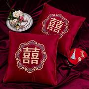 结婚红色喜字创意抱枕一对婚房枕头婚礼客厅沙发刺绣靠枕装饰套装
