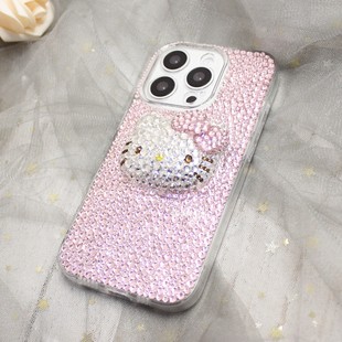 适用于iPhone15pro max苹果14plus手机壳HelloKitty凯特猫12带水钻立体kt手工定制diy贴钻13全包满闪钻石