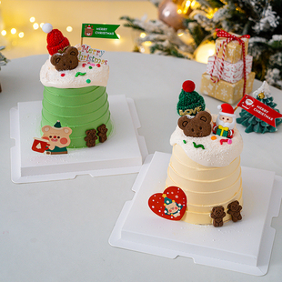 圣诞节网红小熊头饼干蛋糕，装饰毛线帽子围巾摆件软胶圣诞老人装扮