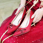 红色结婚高跟鞋女秀禾新娘，鞋尖头细跟蝴蝶结白色伴娘鞋宴会单鞋女