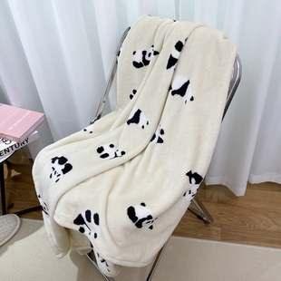 软fufu可爱熊猫嘭嘭保暖毛毯加厚秋冬午睡温暖床单牛奶绒毯