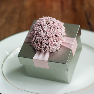 花半里 创意马口铁喜糖盒子结婚用品糖果盒子粉色薰衣草婚礼糖盒