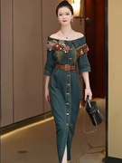 芙娜妮新中式重工刺绣排扣开衫牛仔短袖连衣裙女时尚遮肉f2410991