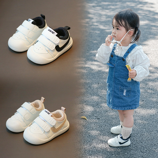 女宝宝鞋子春秋季婴儿软底，学步鞋0一1-2岁小童，单鞋婴幼儿小白鞋男