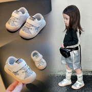 女宝宝鞋子春秋季婴儿，软底学步鞋男0一1-2岁婴幼儿星星脏脏鞋板鞋