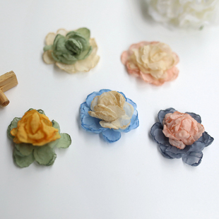 4cm彩色韩版立体布艺，花朵辅料玫瑰花材料，手工饰品衣帽服装饰材料