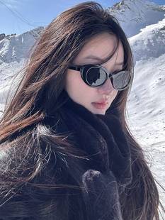 冬季椭圆墨镜女款2023东北雪地爬山太阳眼镜高级感方圆脸小框