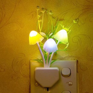 led光控自动感应创意护眼蘑菇小夜灯插电节