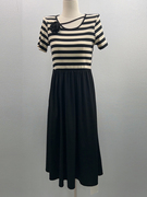 条纹拼接连衣裙夏设计(夏设计)感时尚减龄显瘦法式气质短袖假两件裙子