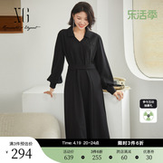 xg雪歌字母贴布设计黑色连衣裙2023秋季高腰，长袖中长a字裙女