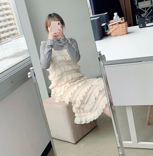 ANNUUS日系纯色吊带裙荷叶边黑色复古可爱宽松蛋糕裙 连衣裙