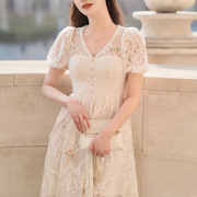 法式白色蕾丝连衣裙夏新小个子，设计感气质龄，秋冬高端精致连衣裙