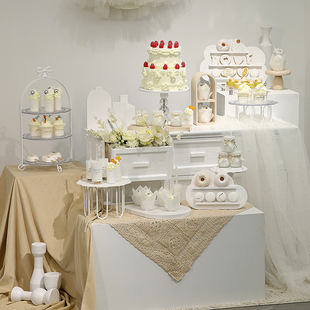 小清新甜品台摆件婚礼蛋糕盘水晶蛋糕架云朵点心架白色茶歇托盘