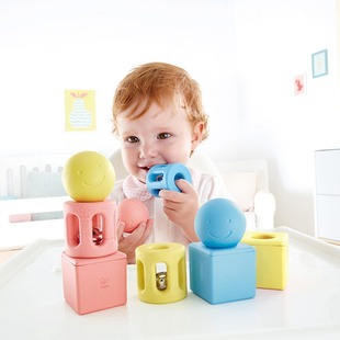Hape几何摇铃玩具婴儿组合套0-1岁手抓宝宝儿童大米材质大块积木