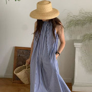 韩国chic夏季气质慵懒风，圆领撞色条纹，设计宽松休闲无袖背心连衣裙