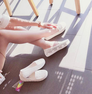 夏季女凉鞋包头镂空软底塑料护士鞋透气平跟孕妇妈妈鞋洞洞鞋防滑