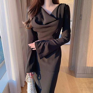 韩国chic法式优雅堆堆，领收腰显瘦喇叭袖开叉，设计包臀连衣裙长裙女