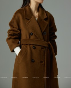 2023内衬版羊绒大衣女，中长款高端驼色赫本外套
