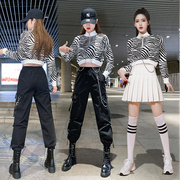爵士舞服装女韩版性感上衣舞蹈服现代学生街舞套装嘻哈宽松演出服