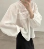 2024sparksoffire韩系圆领白色，小衫春款长袖温柔法式设计感