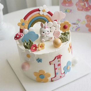 森系兔子可爱蛋糕迷你兔子，萝卜房子装饰花朵云朵彩虹蘑菇生日摆件