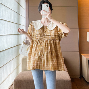 孕妇装夏装娃娃领短袖格子衬衫，2024孕妇上衣夏季韩版怀孕衬衣
