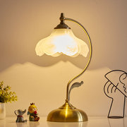 台灯卧室创意床头灯可调光家用温馨暖光简约现代创意插电式台灯