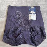 外贸日本棉混女士收护腹，平角蕾丝舒适透气深紫色中腰内裤一包两条