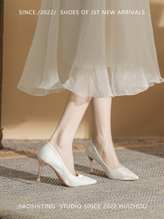 遇见婚鞋~白色绸缎仙女拍婚纱照新娘鞋纯色伴娘鞋生日礼物高跟鞋