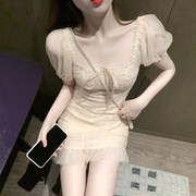 速发主播上镜服装清纯网红直播衣服女显瘦甜美方领初恋约会裙