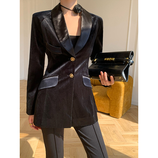 WANGXO黑色拼接丝绒西装女2023年秋冬设计感修身显瘦西服外套