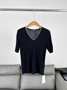 新中式风设计感黑色珍珠v领针织，打底衫短袖，上衣女修身显瘦凉凉t恤