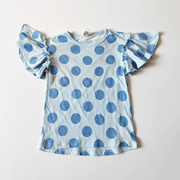 日单夏季纯棉蓝色圆点圆领，花瓣袖袖飞飞袖短袖，t恤小衫女童120码